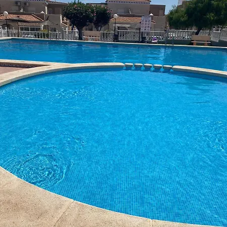 Roof Terrace With Pool, Bikes Included Torrevieja